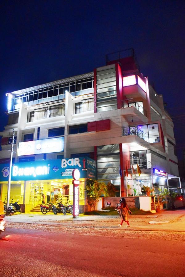 Hotel Pc Residency ไมซอร์ ภายนอก รูปภาพ